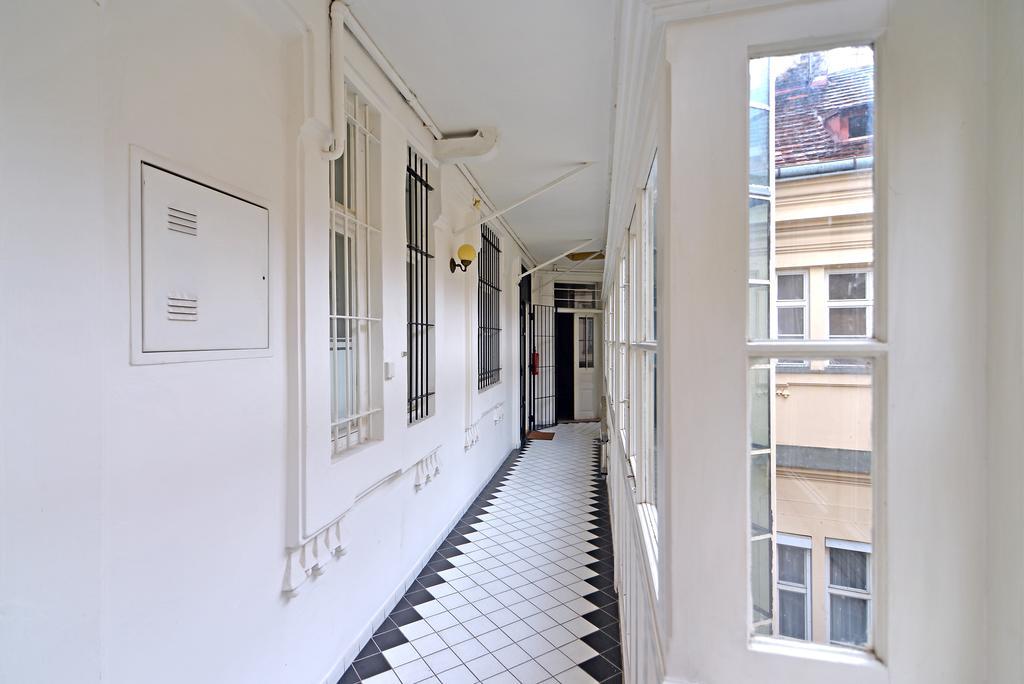 Historic Centre Apartments IV Prague Room photo
